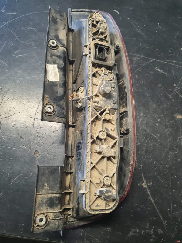 Fanale Posteriore Sinistro (SX, lato guidatore) FIAT DOBLO 2A Serie dal 2005 al 2010