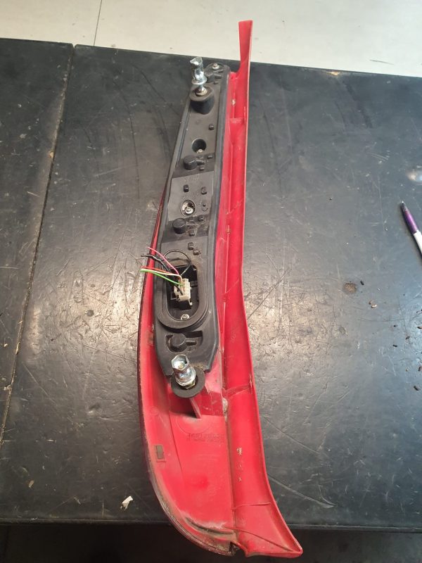 Fanale Posteriore Destro (DX, lato passeggero) corpo Rosso FIAT PUNTO 2A SERIE (188) dal 2000 al 2003