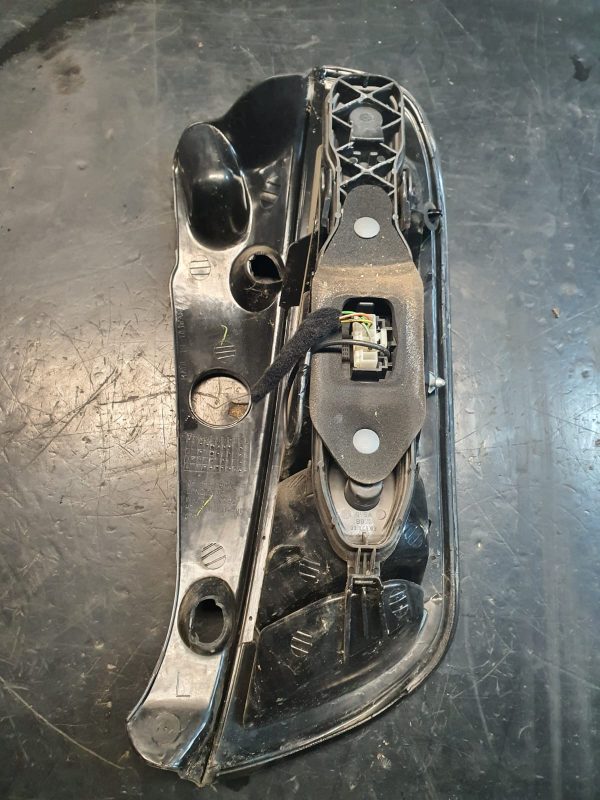 Fanale Posteriore Sinistro (SX, lato guidatore) plastica bianca LANCIA YPSILON  dal 2003 al 2006