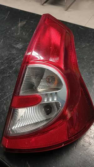 Fanale Posteriore Destro (DX, lato passeggero) DACIA SANDERO 1A Serie dal 2008 al 2012