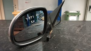 Retrovisore Sinistro (SX, lato guidatore) SKODA YETI dal 2013 al 2015