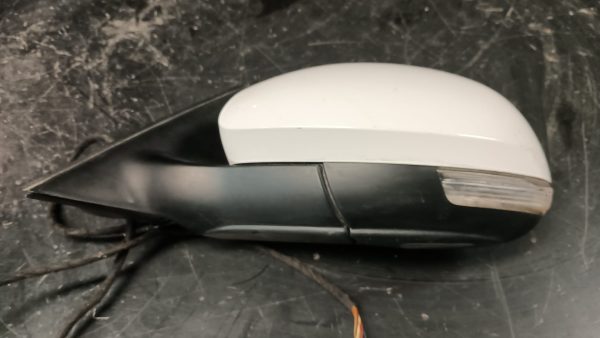 Retrovisore Sinistro (SX, lato guidatore) SKODA YETI dal 2013 al 2015