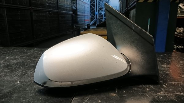 Retrovisore Destro (DX, lato passeggero) HYUNDAI I10 2A Serie dal 2014 al 2016