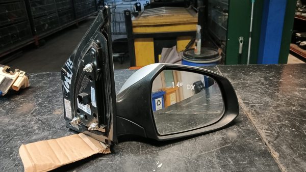Retrovisore Destro (DX, lato passeggero) HYUNDAI I10 2A Serie dal 2014 al 2016